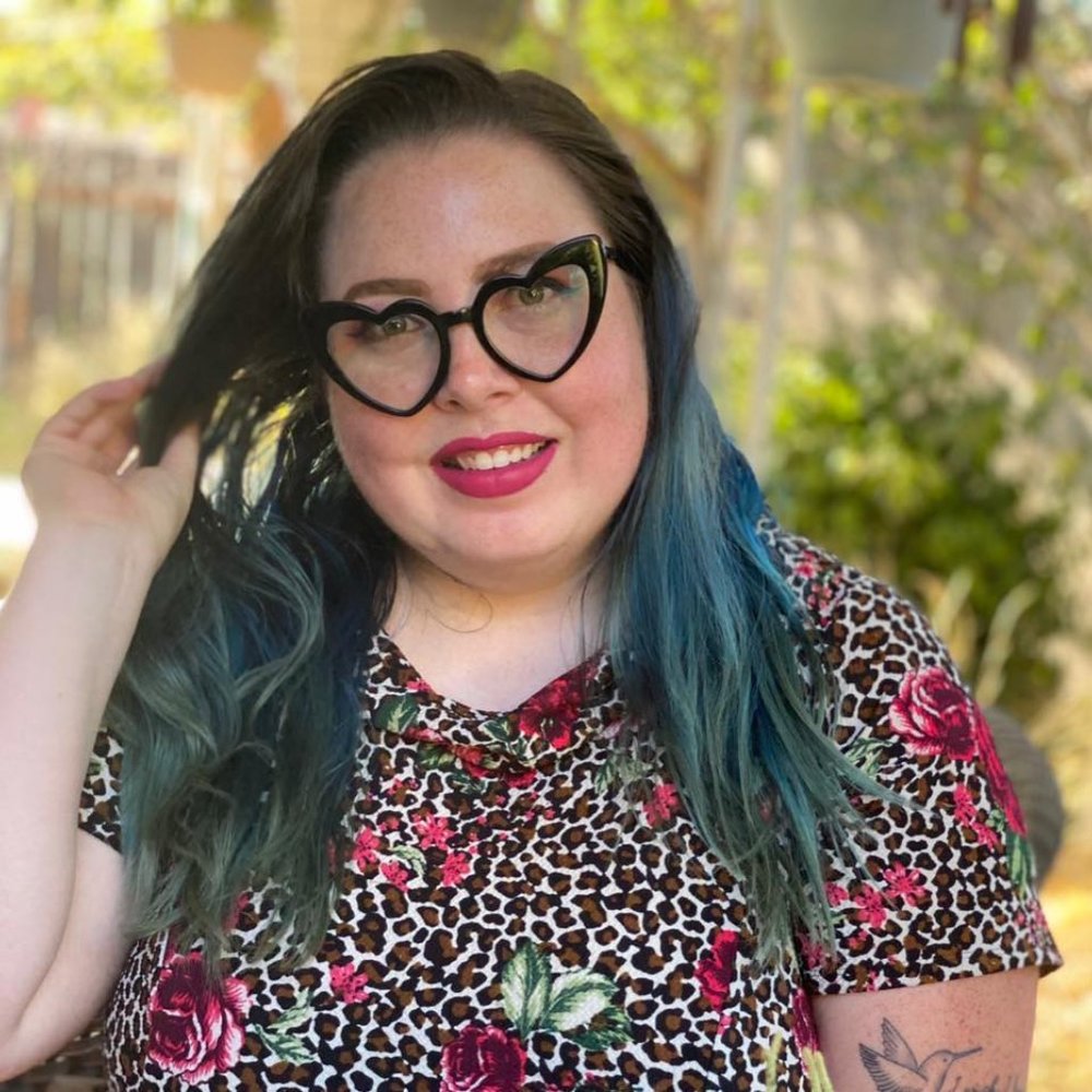 Meet your Posher, Sara Slushy